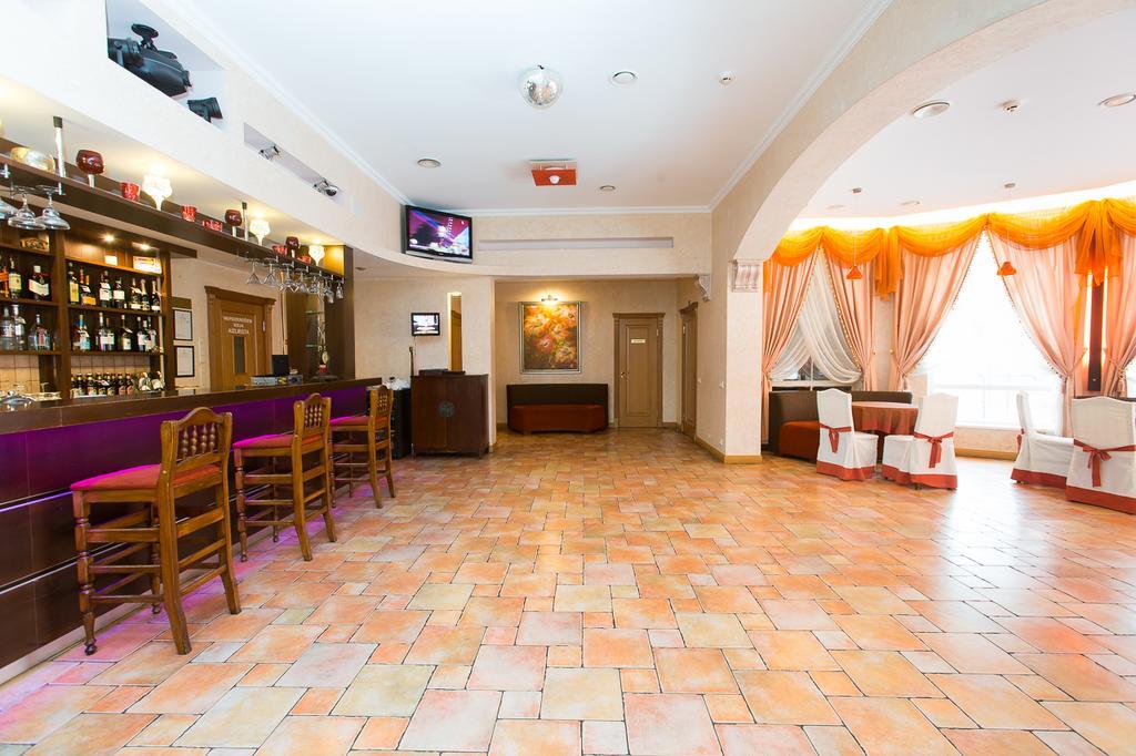 Balta Maja Hotel Riga Ngoại thất bức ảnh