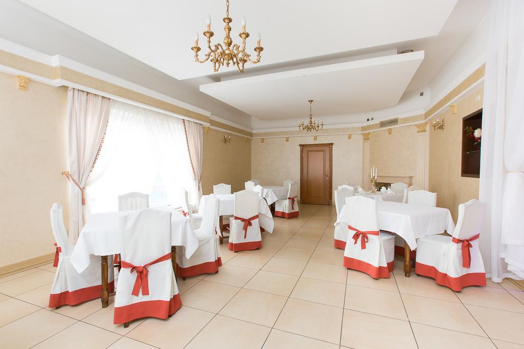 Balta Maja Hotel Riga Ngoại thất bức ảnh